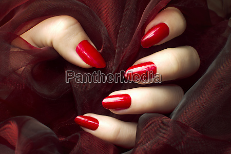 røde negle - Stockphoto #26413948 | PantherMedia Billedbureau
